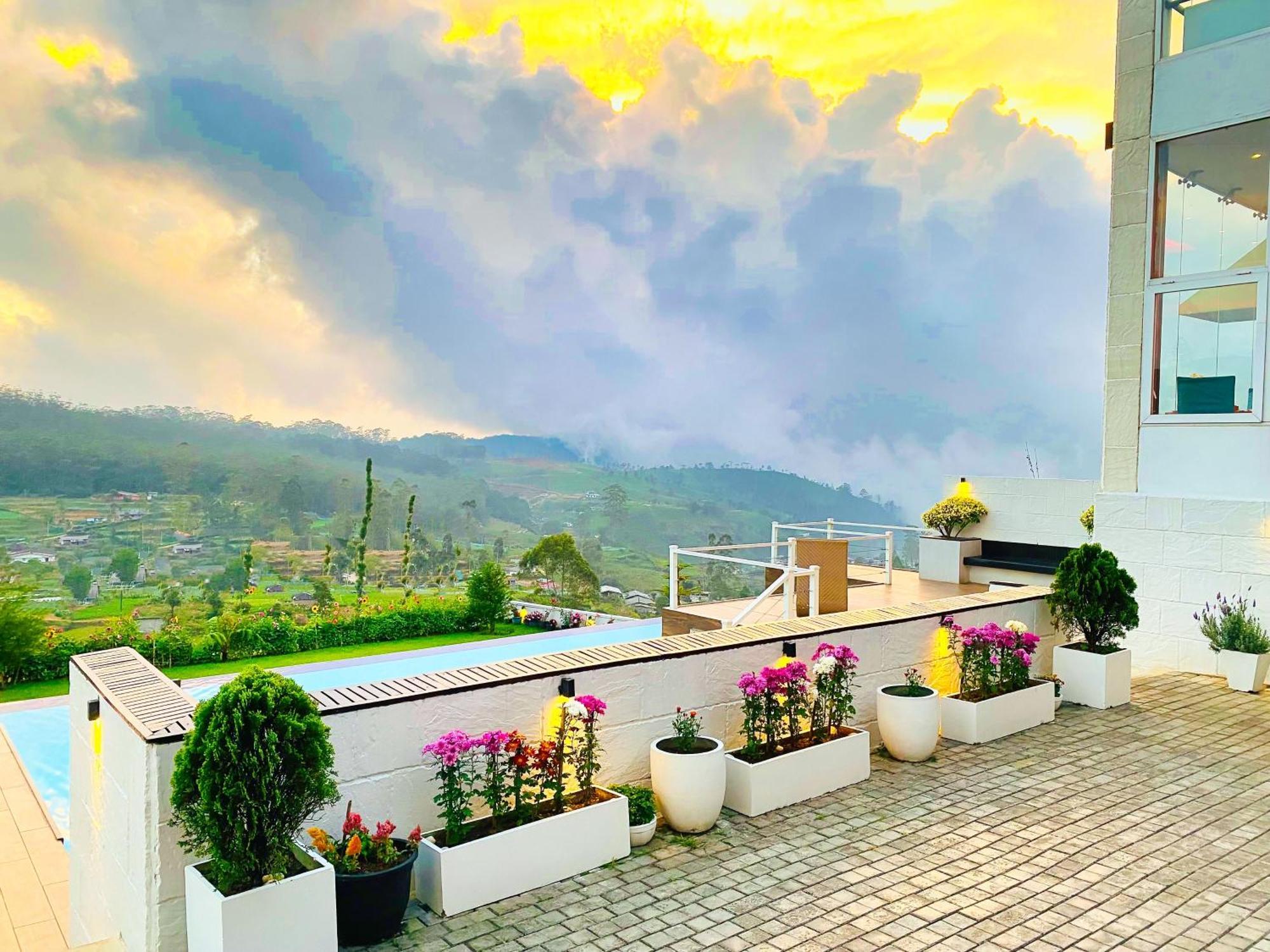Hilldale Retreat Villa นูวาราเอลิยา ภายนอก รูปภาพ